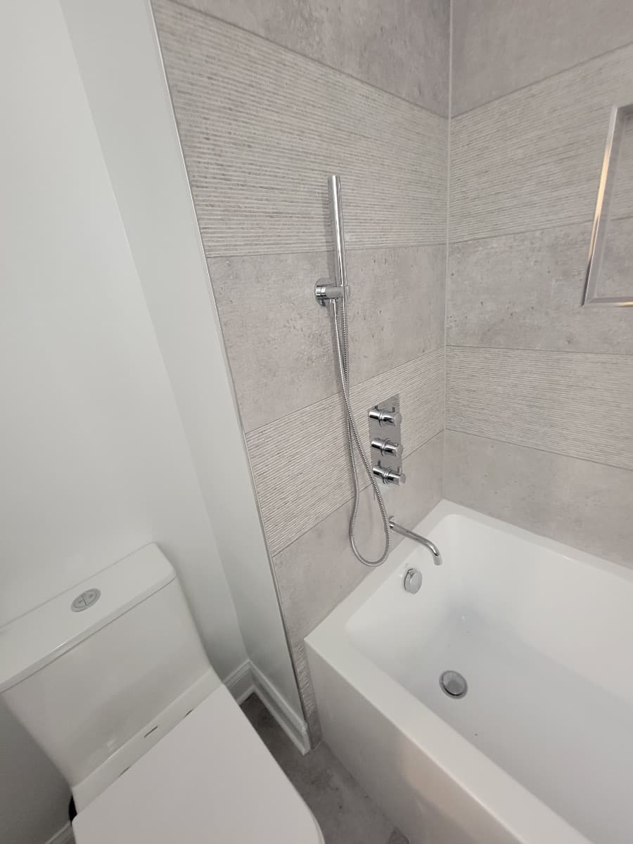Freestanding bathtub installation Northern Virginia