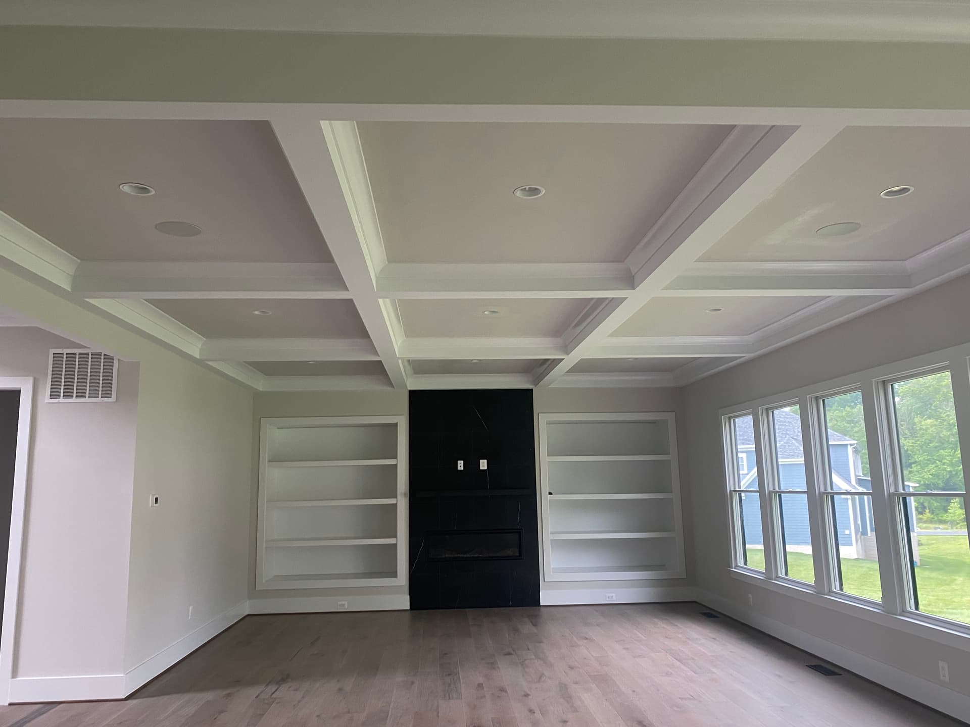 Crown molding installation by Ventura Home Improvement