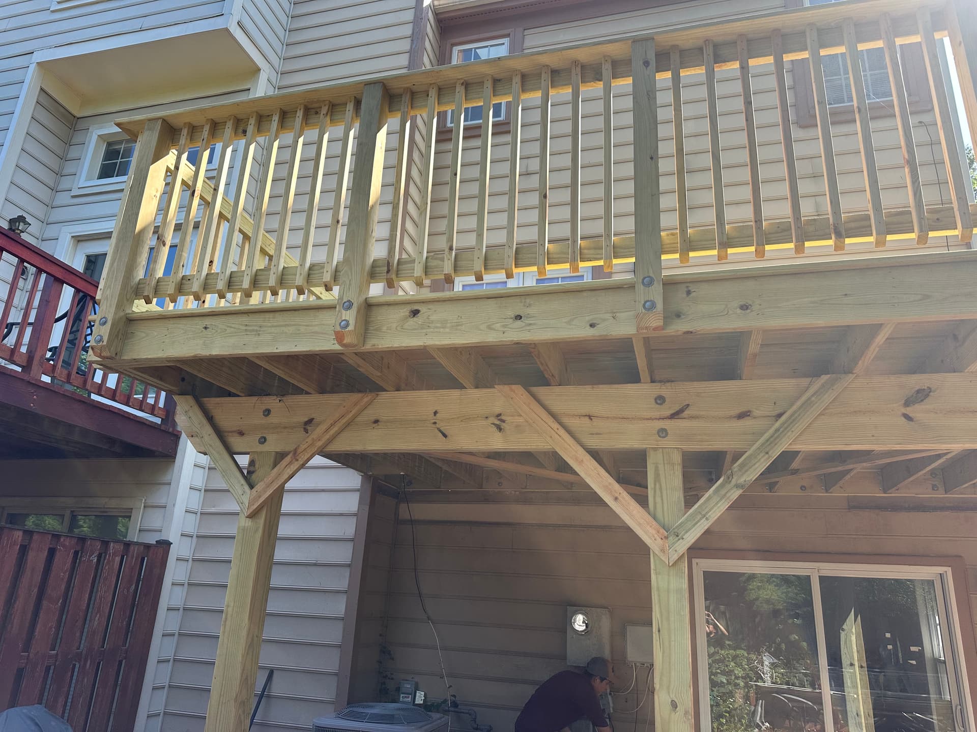 Deck construction and exterior work in Northern Virginia by Ventura Home Improvement
