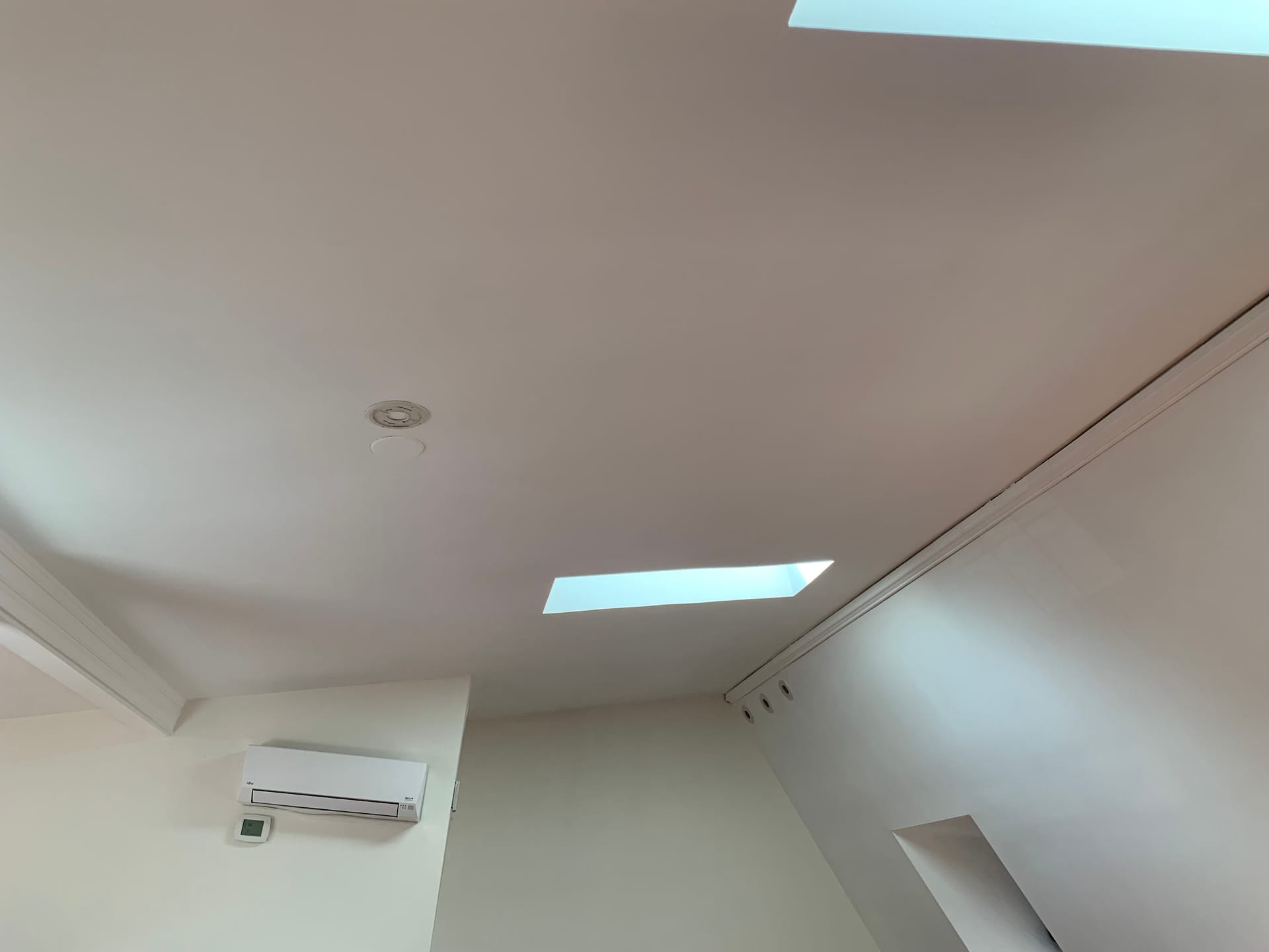 Clean drywall and painting project in Northern Virginia home
