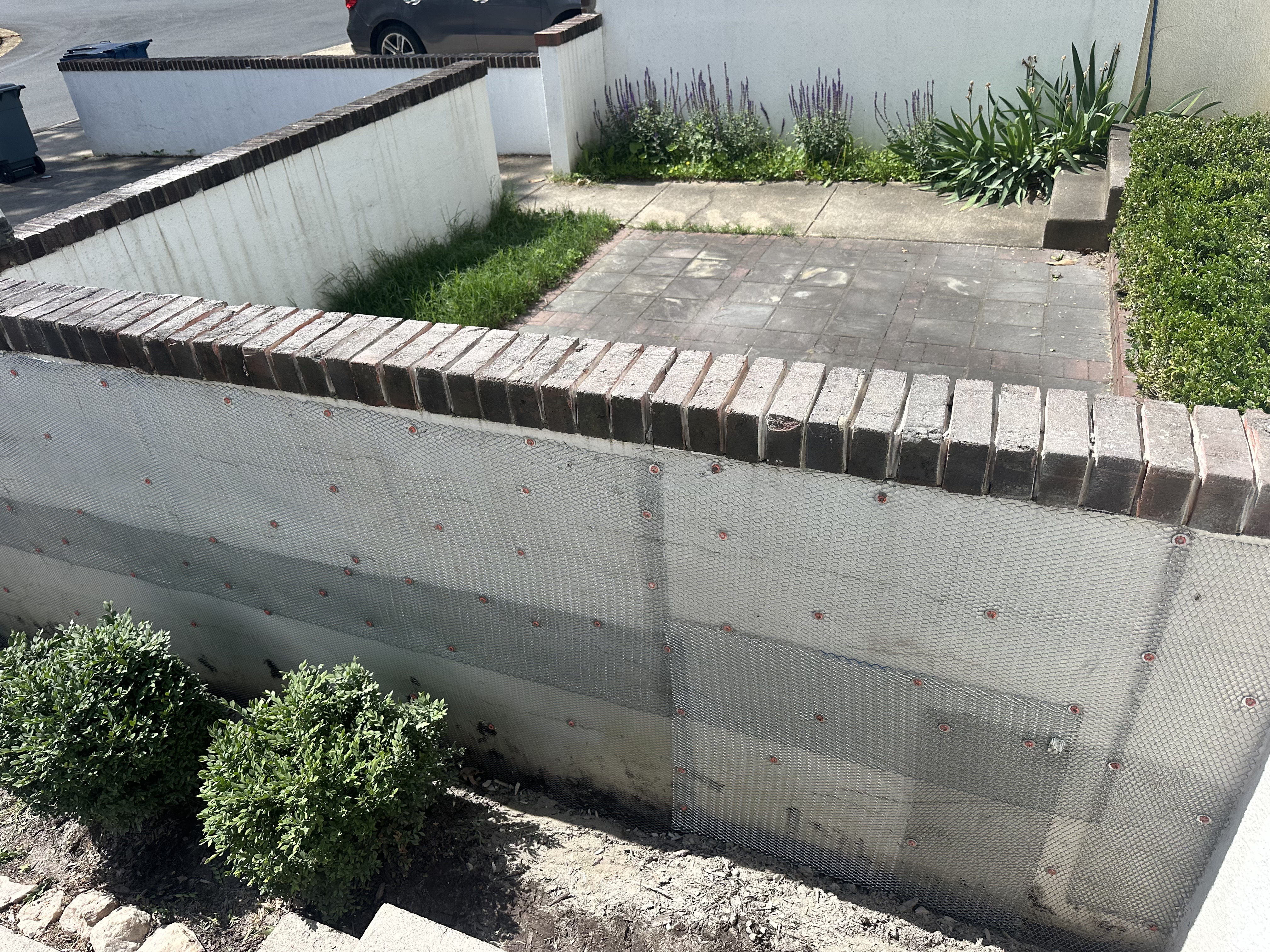 Retaining wall masonry work by Ventura Home Improvement