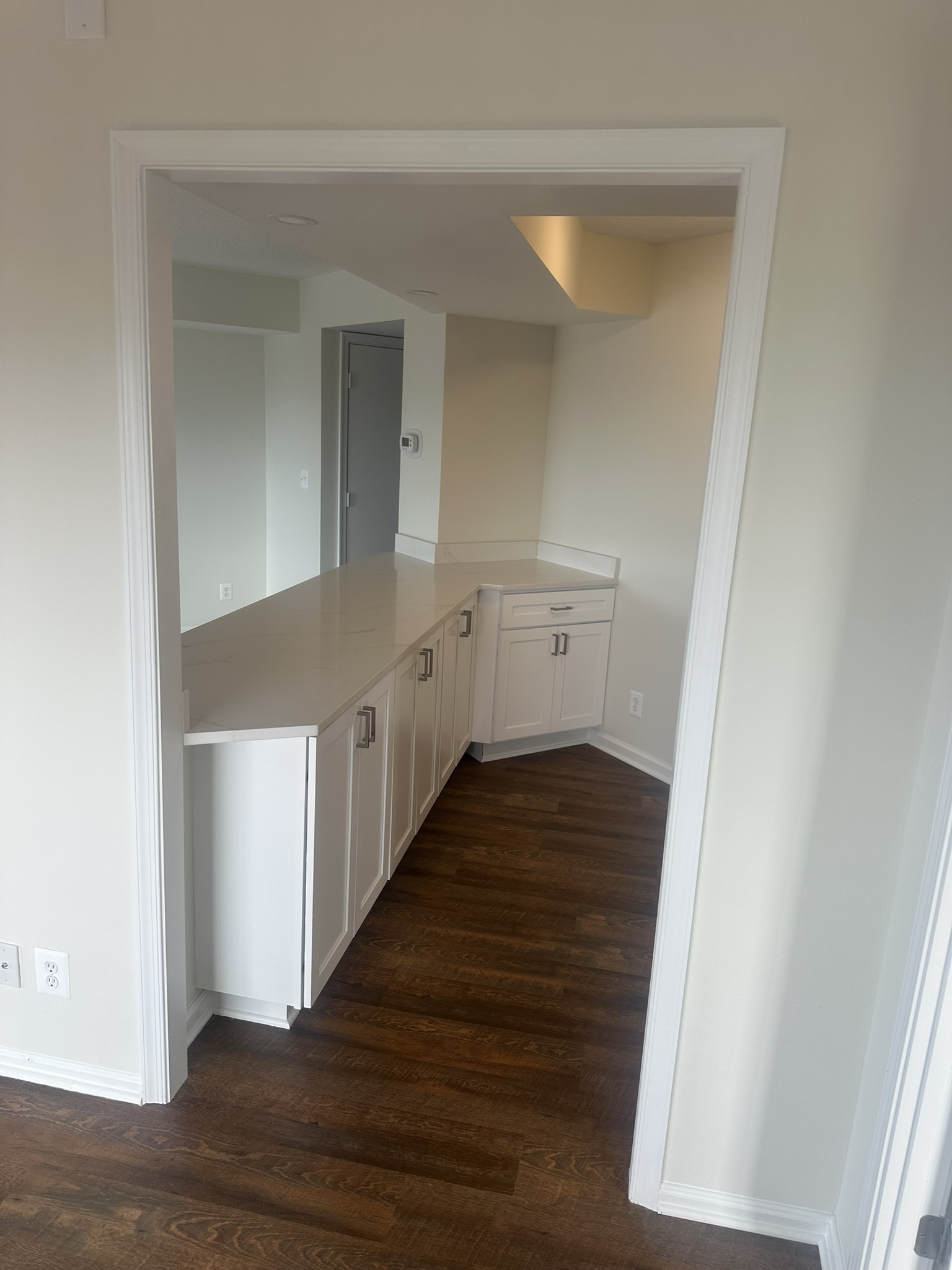 Quartz countertop installation by Ventura Home Improvement
