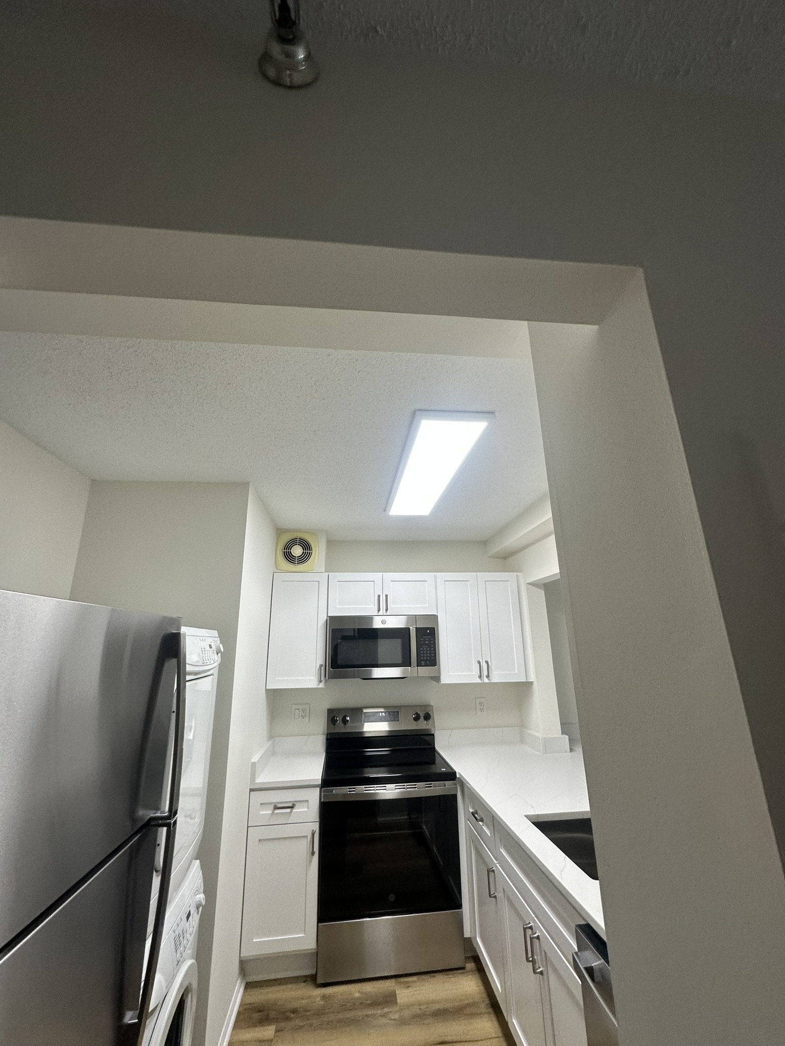 Kitchen remodel with granite countertops Northern Virginia